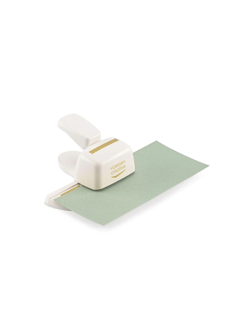 Border Punch Wavy Edge - Liberties Papers