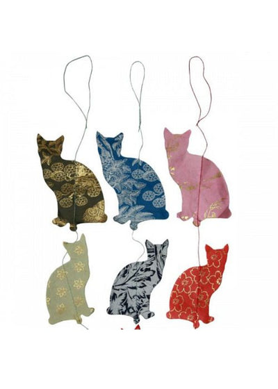 Hanging Garland Cats